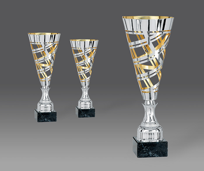 Puchar PC404 3, h.44 (stara kolekcja) puchary statuetki medale